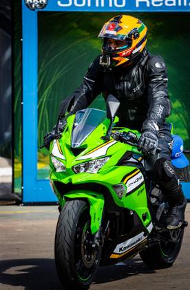 KAWASAKI NINJA ZX-4RR 